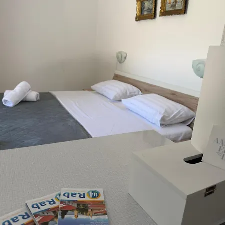 Isra 1 Apartment