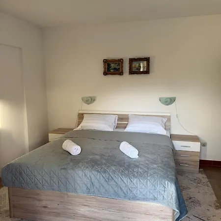Isra 1 Apartment